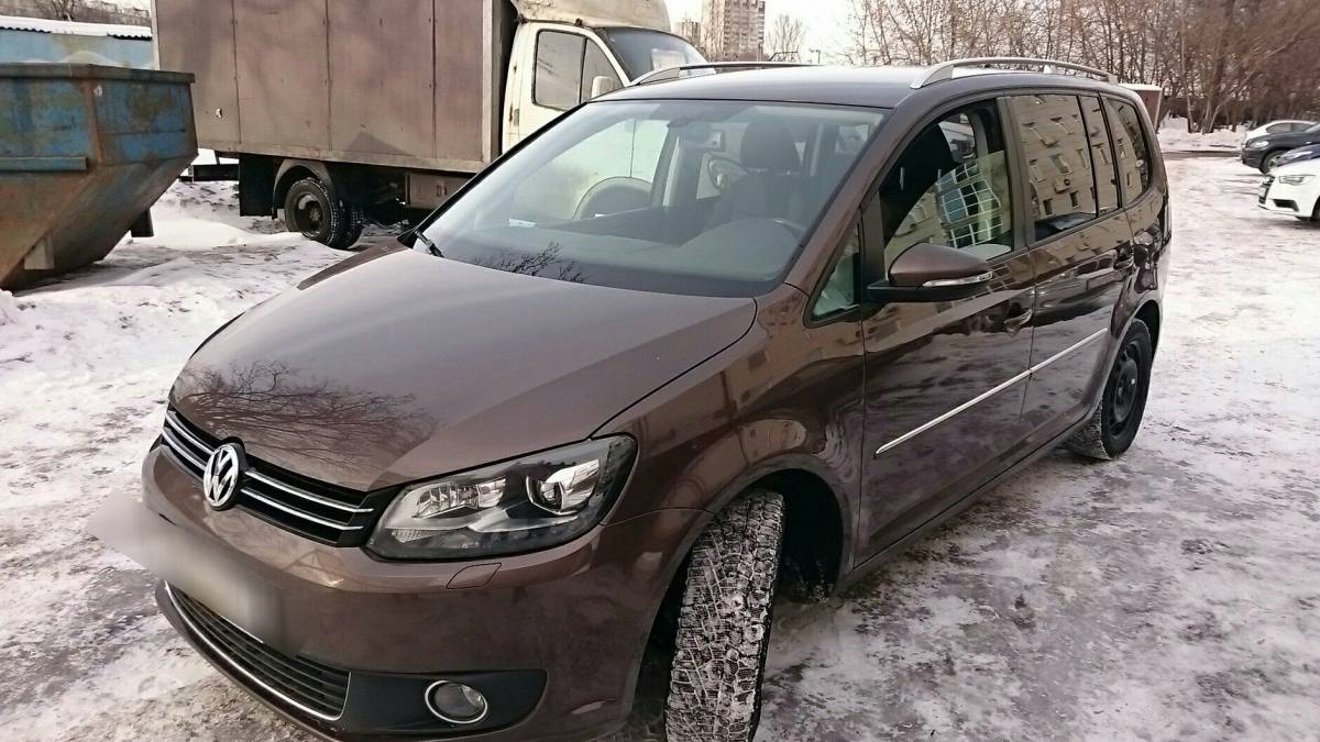 Volkswagen Touran II 2011