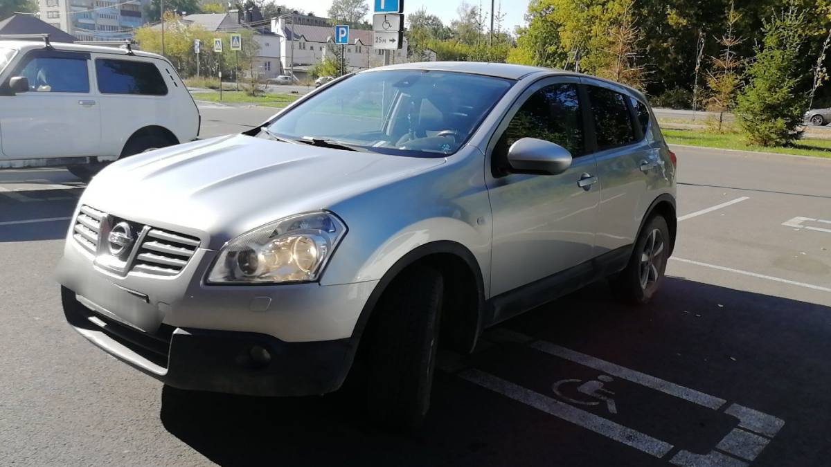 Nissan Qashqai I 2008