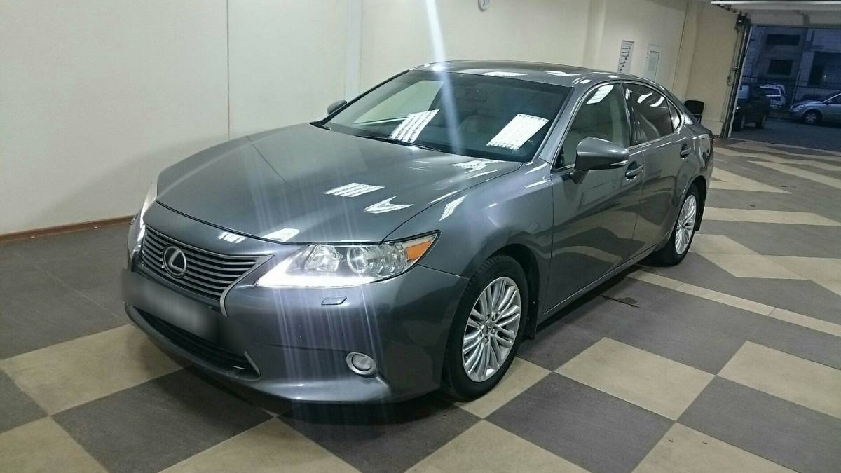 Lexus ES VI