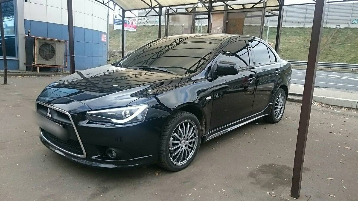 Mitsubishi Lancer X Рестайлинг 2011