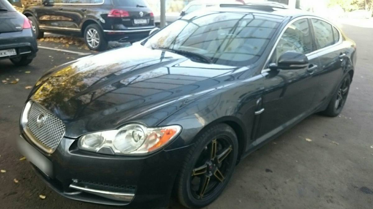 Jaguar XF I 2011