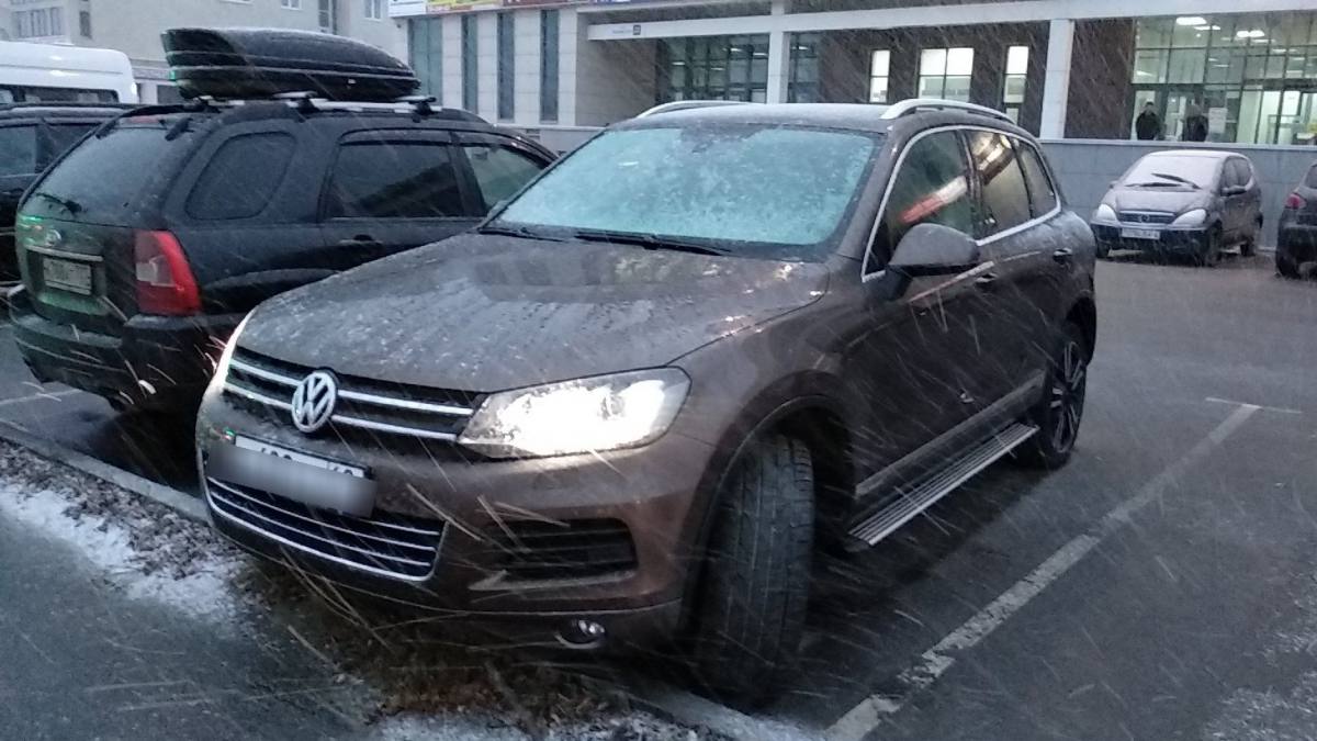 Volkswagen Touareg II 2011