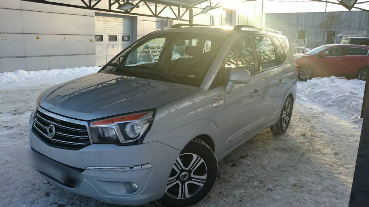 SsangYong Stavic 2014