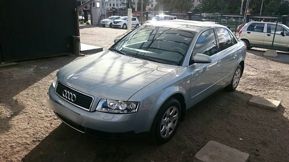 Audi A4 II (B6) 2003