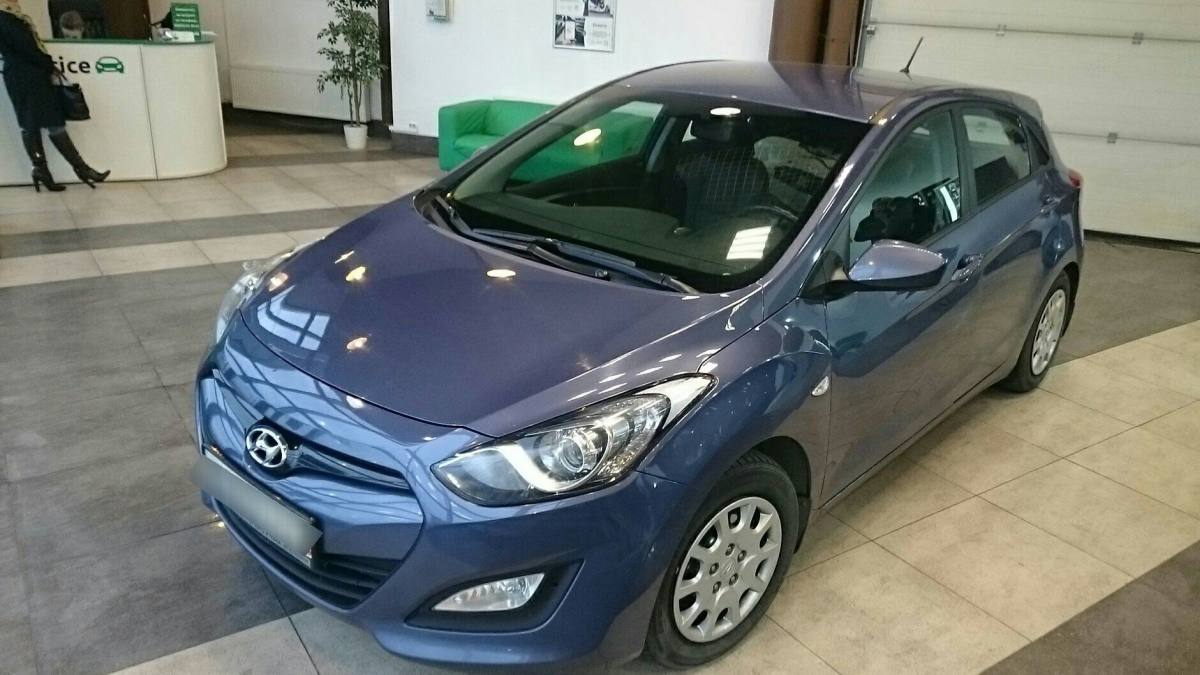 Hyundai i30 II