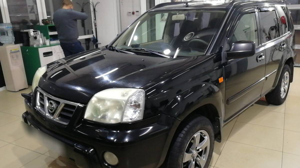 Nissan X-Trail I