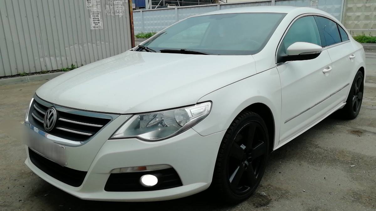 Volkswagen Passat CC I