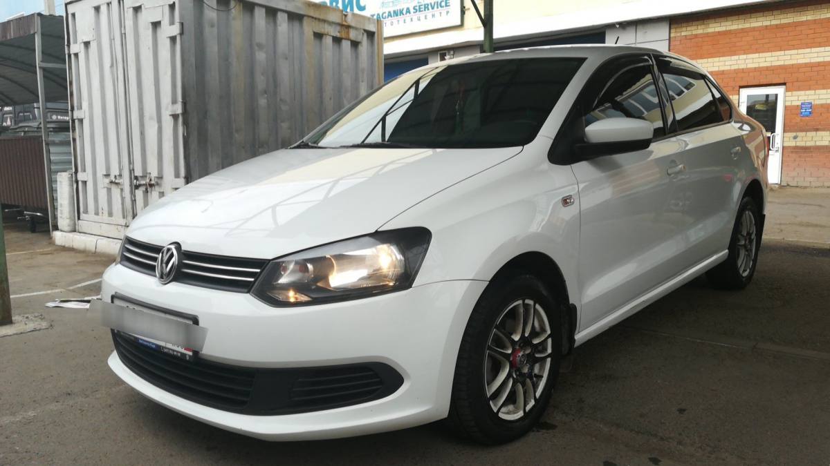 Volkswagen Polo V 2014