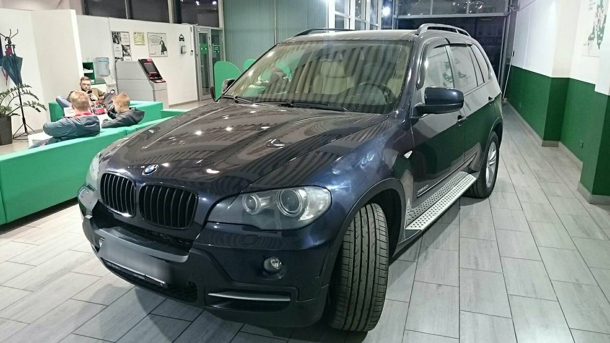 BMW X5 II (E70)