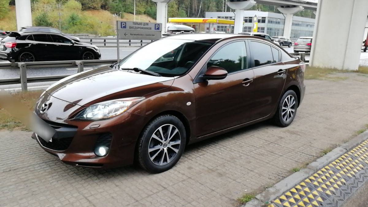 Mazda 3 II (BL) Рестайлинг 2013