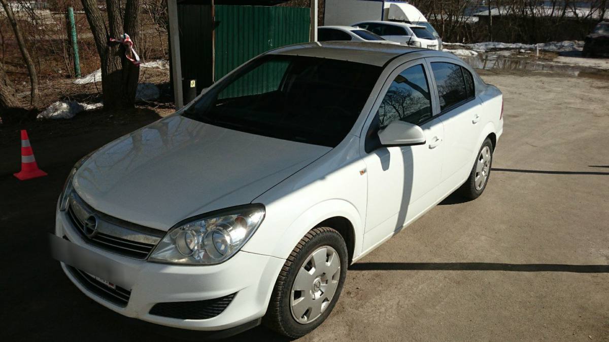 Opel Astra H Рестайлинг 2012