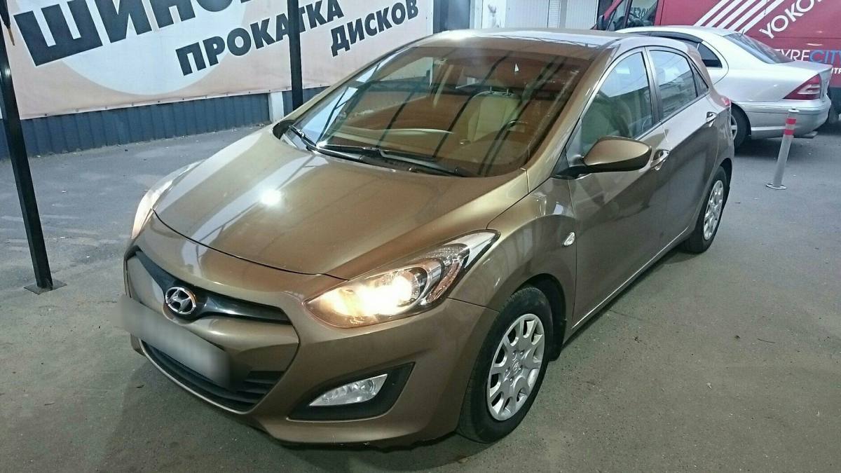 Hyundai i30 II