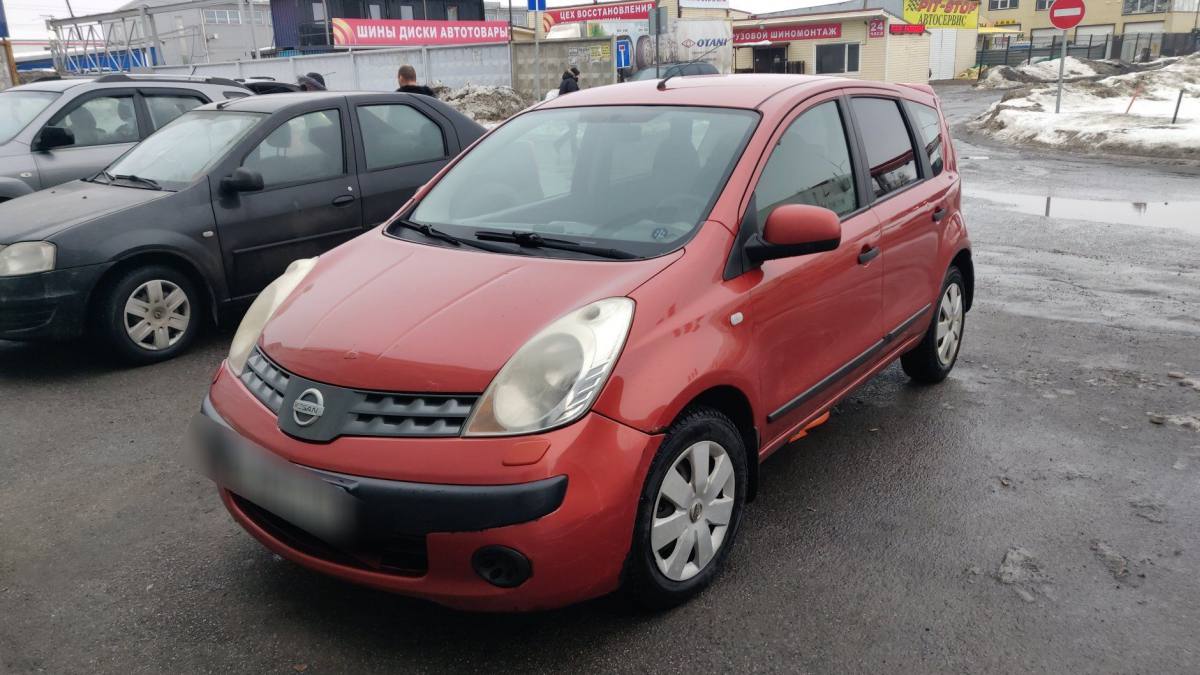 Nissan Note I