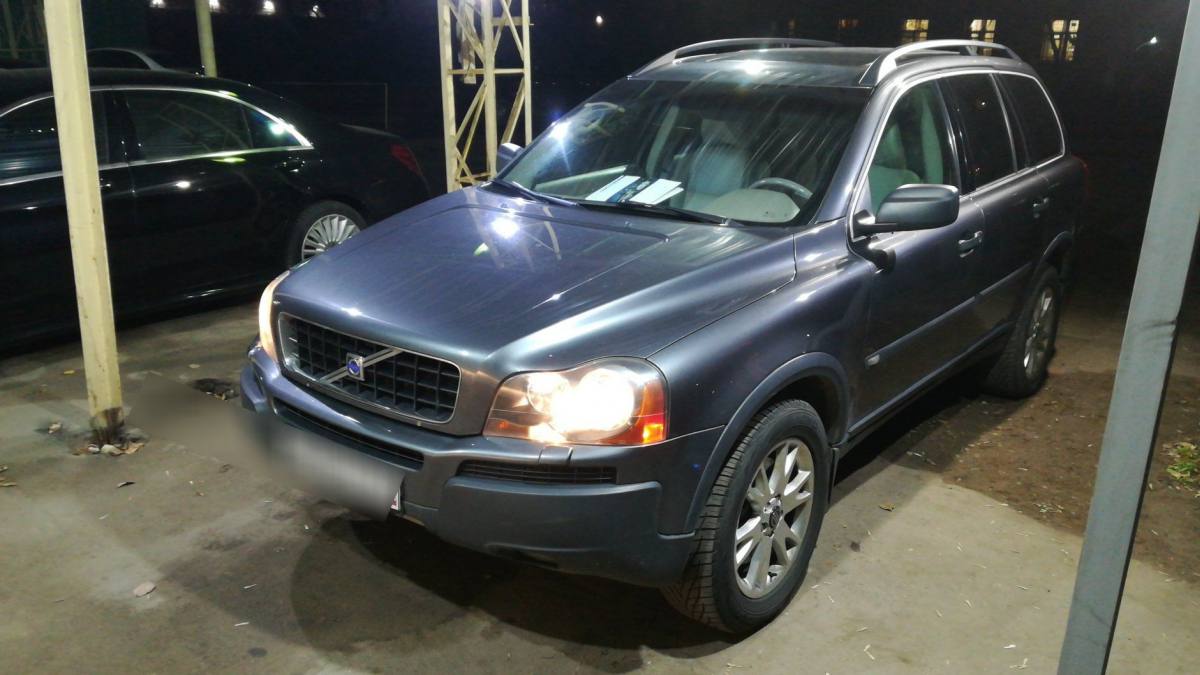 Volvo XC90 I