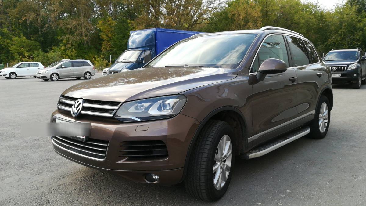 Volkswagen Touareg II 2013