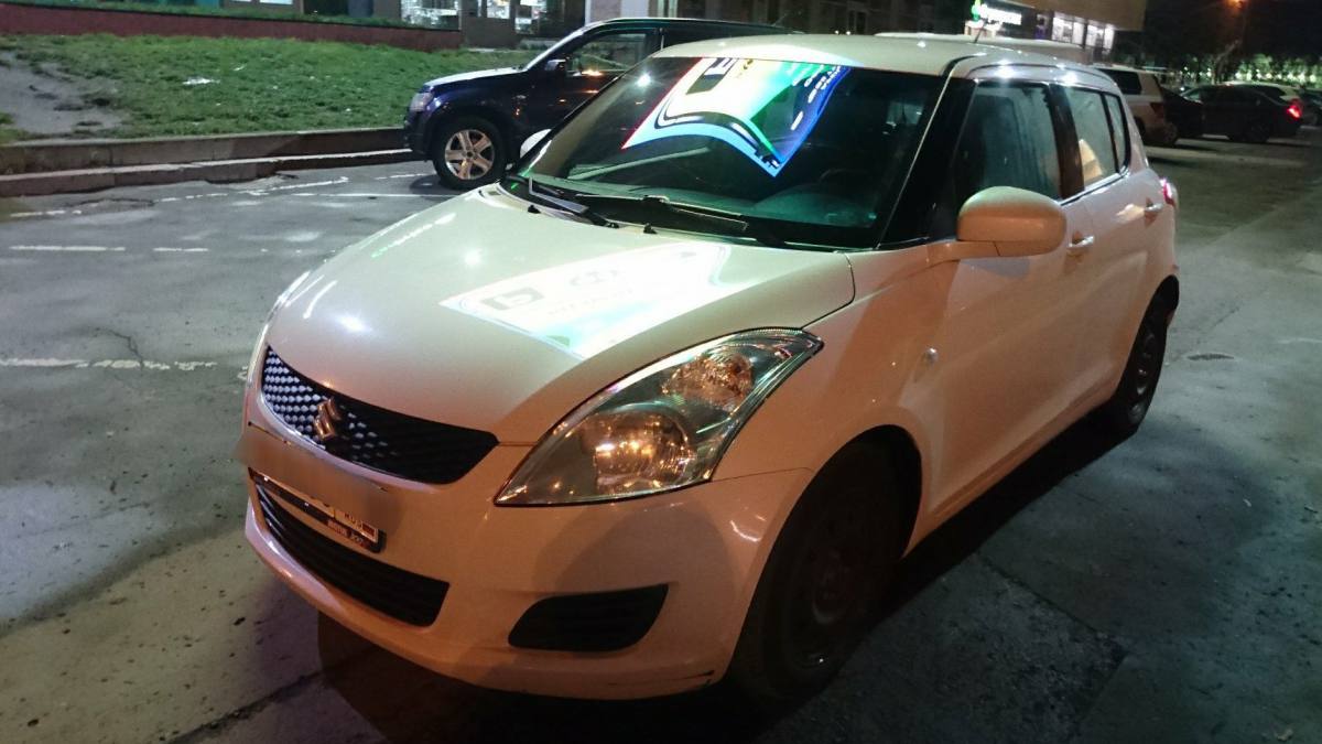 Suzuki Swift III 2011