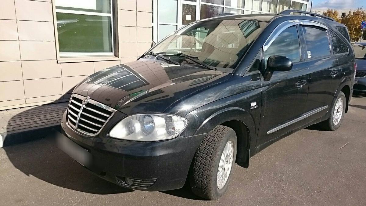 SsangYong Rodius I Рестайлинг 2010