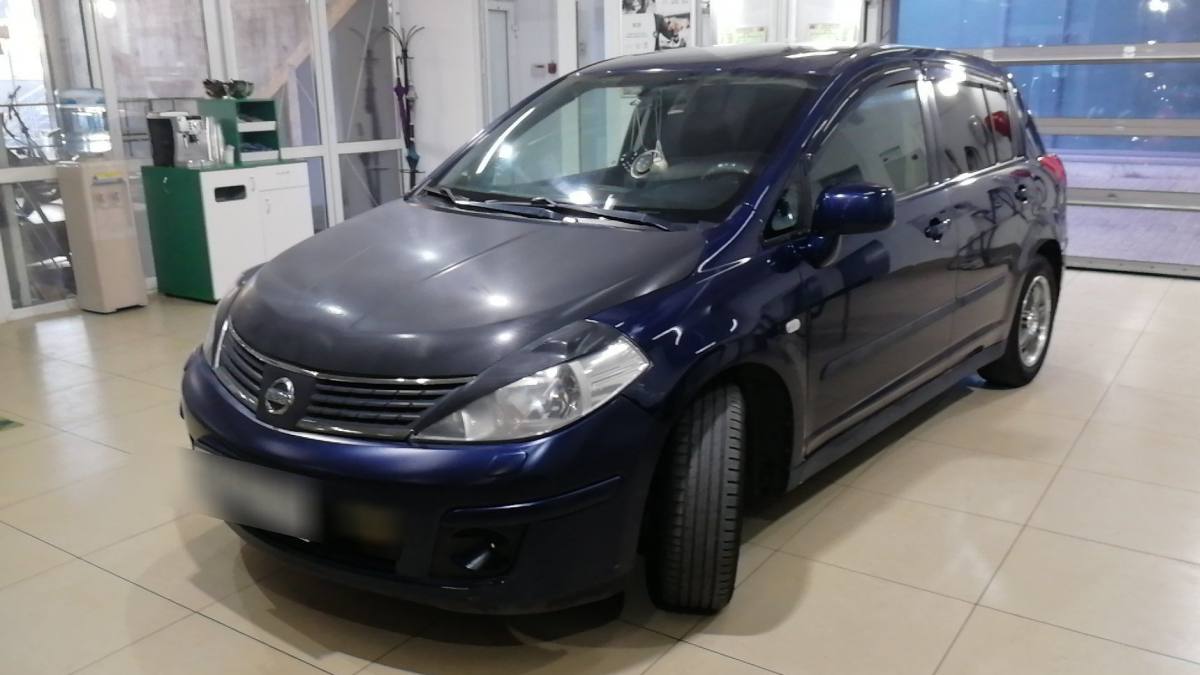 Nissan Tiida I 2008