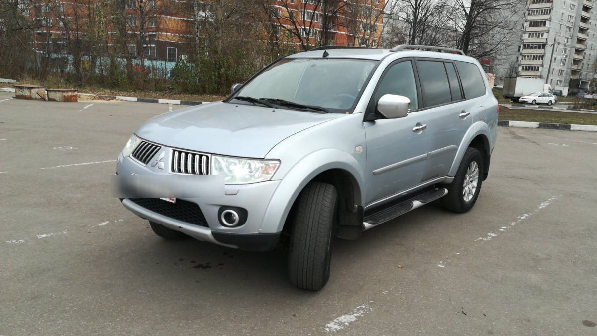 Mitsubishi Pajero Sport II 2011