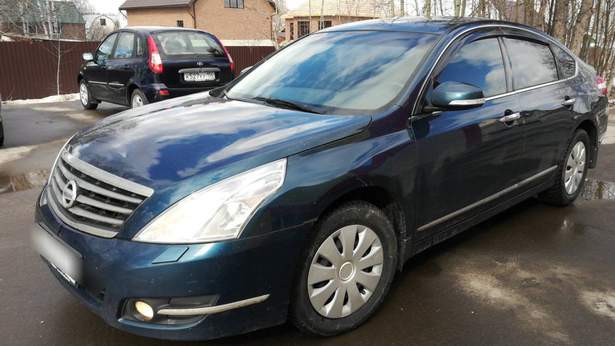 Nissan Teana II 2010