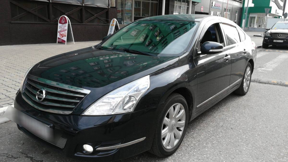 Nissan Teana II 2011