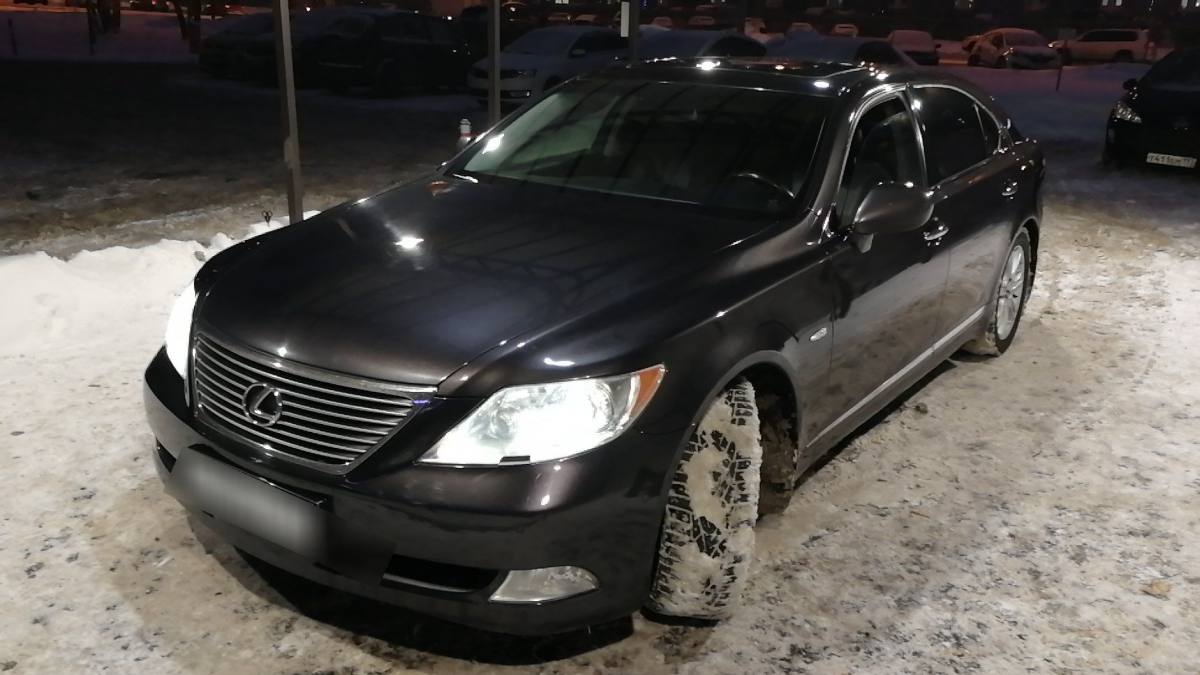 Lexus LS IV 2008