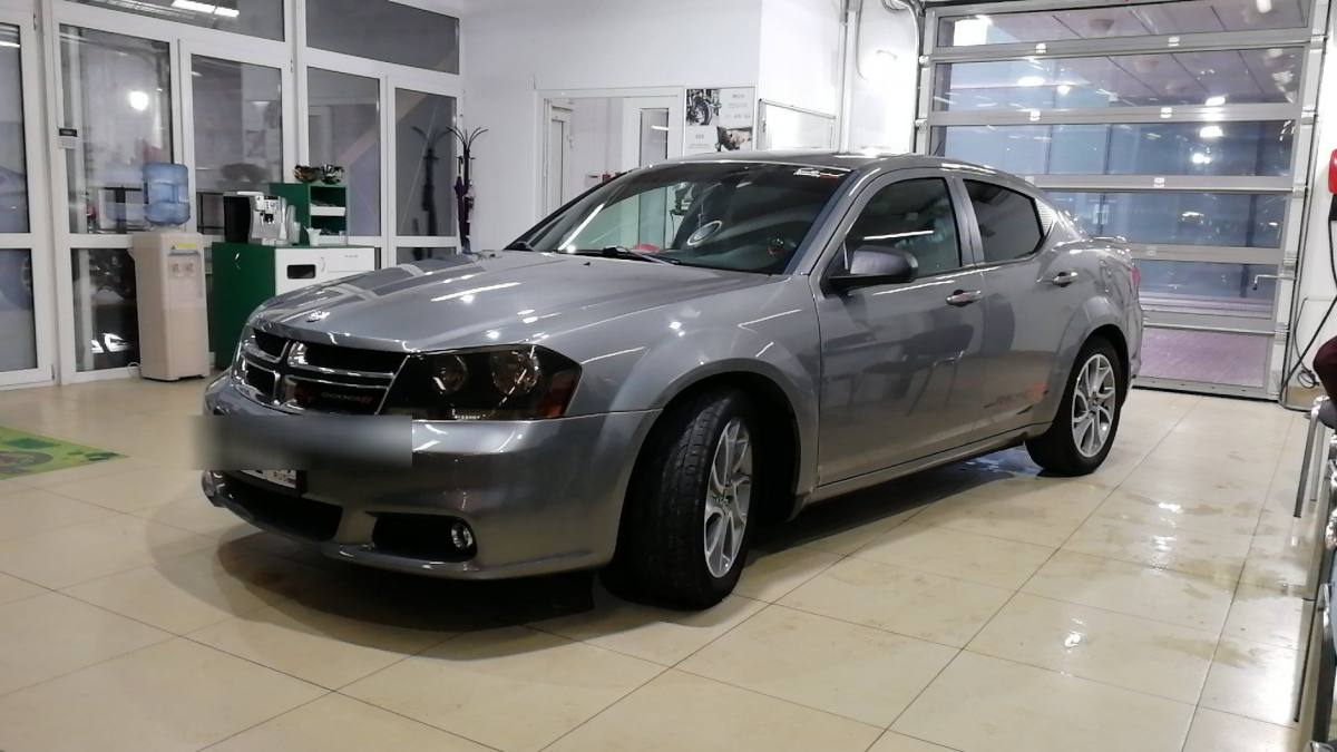 Dodge Avenger II