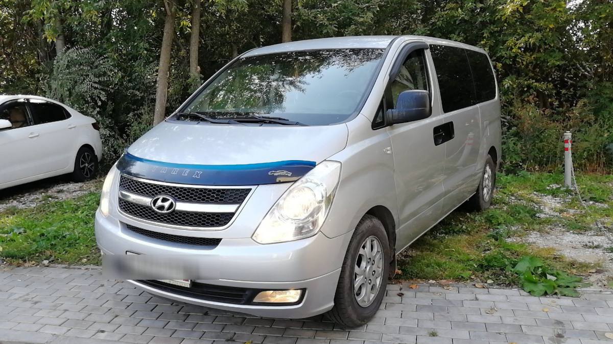 Hyundai Starex (H-1) II