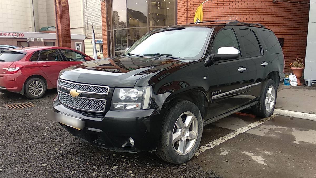 Chevrolet Tahoe III 2012