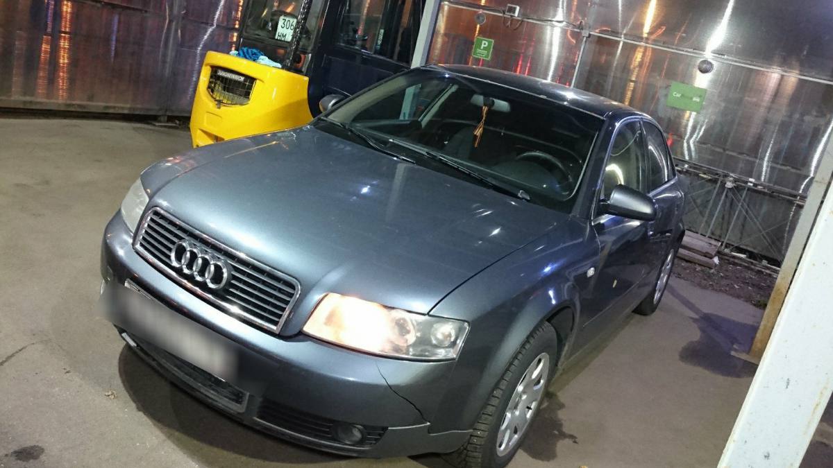 Audi A4 II (B6) 2002