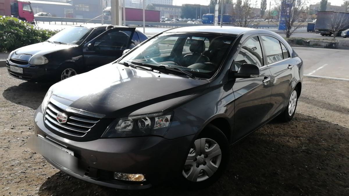 Geely Emgrand EC7 2013