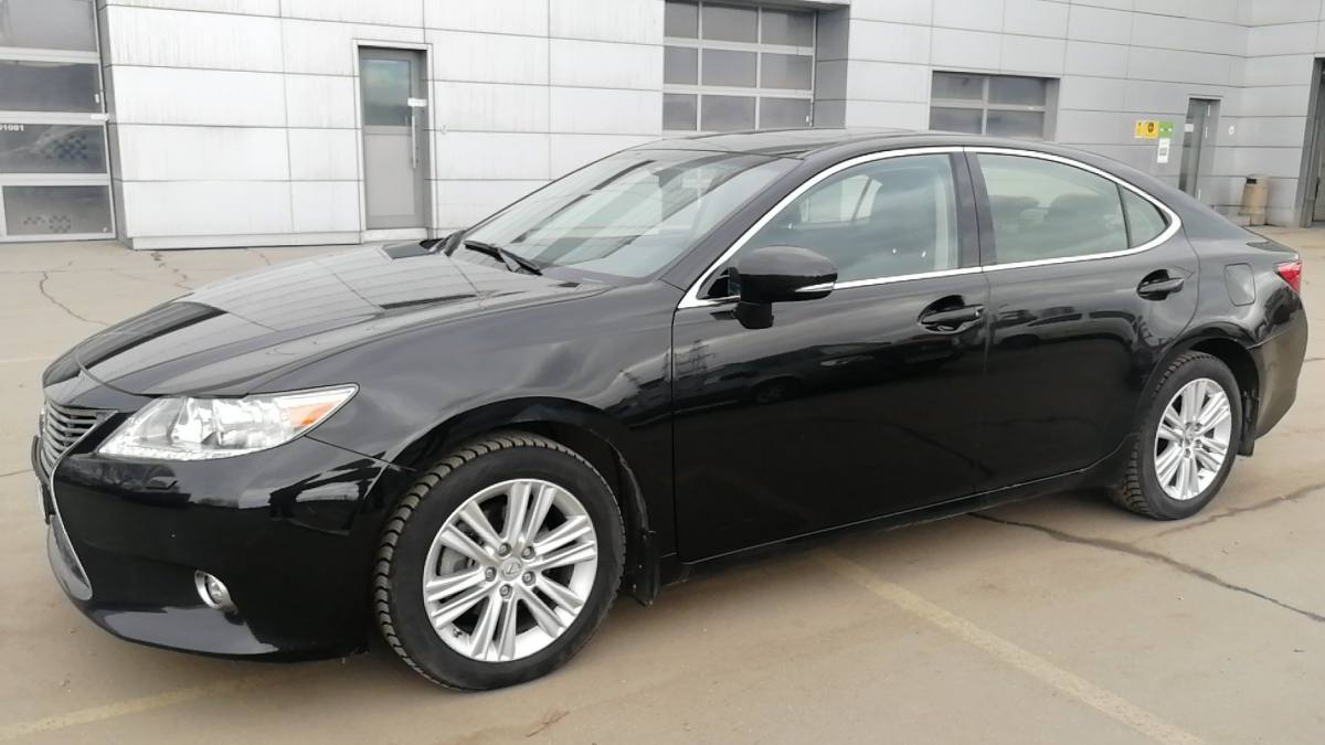 Lexus ES VI