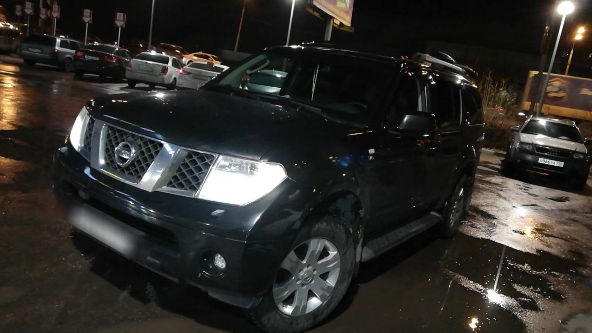 Nissan Pathfinder III