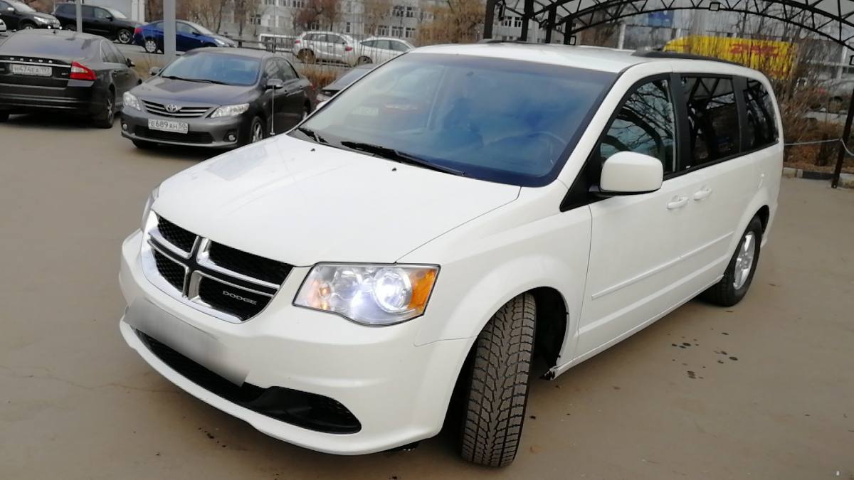 Dodge Caravan V