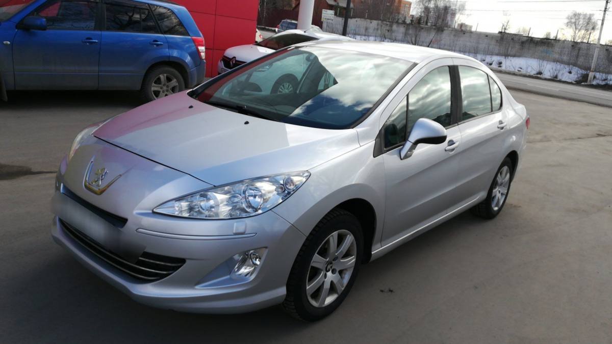 Peugeot 408 I 2012