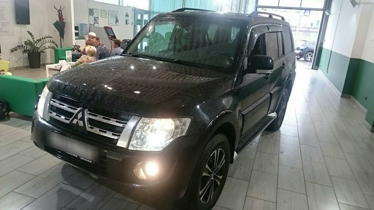 Mitsubishi Pajero IV Рестайлинг 1 2014