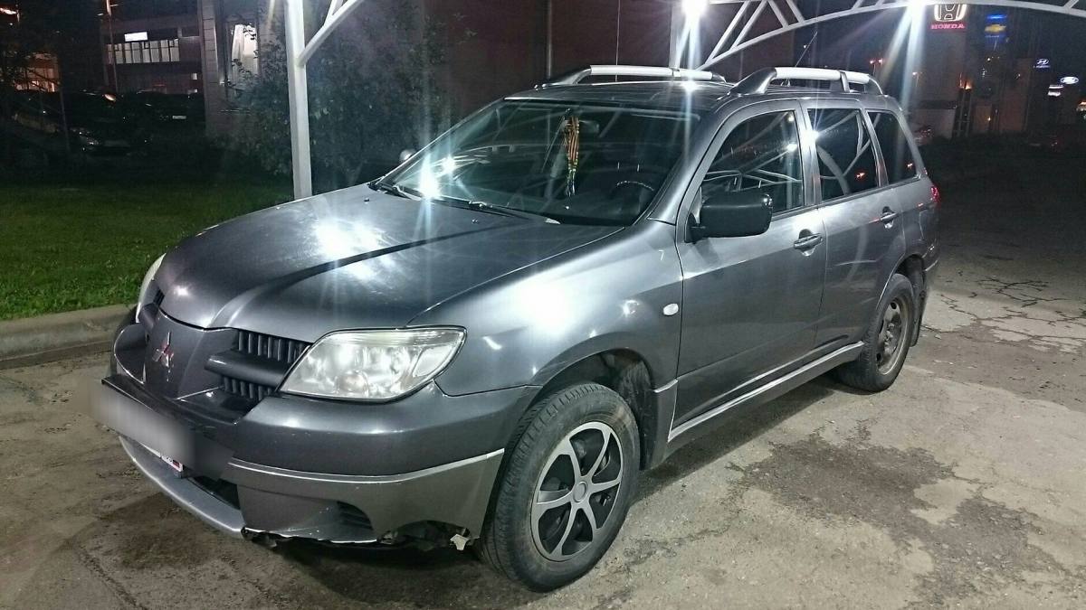 Mitsubishi Outlander I