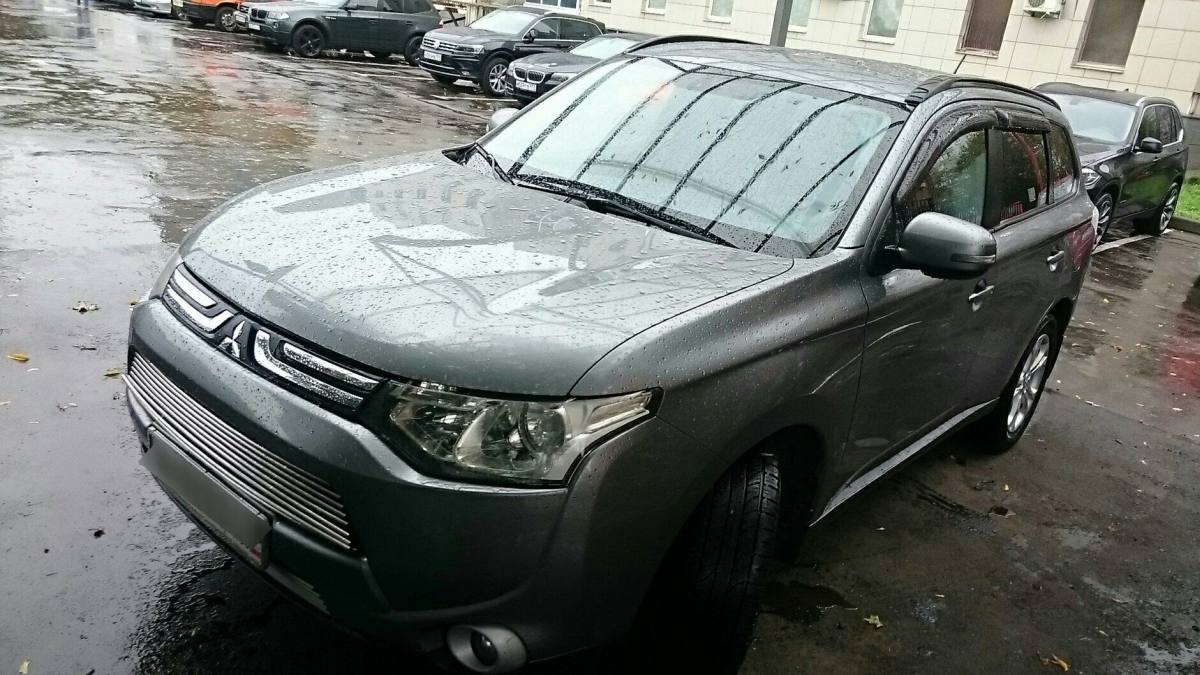 Mitsubishi Outlander III