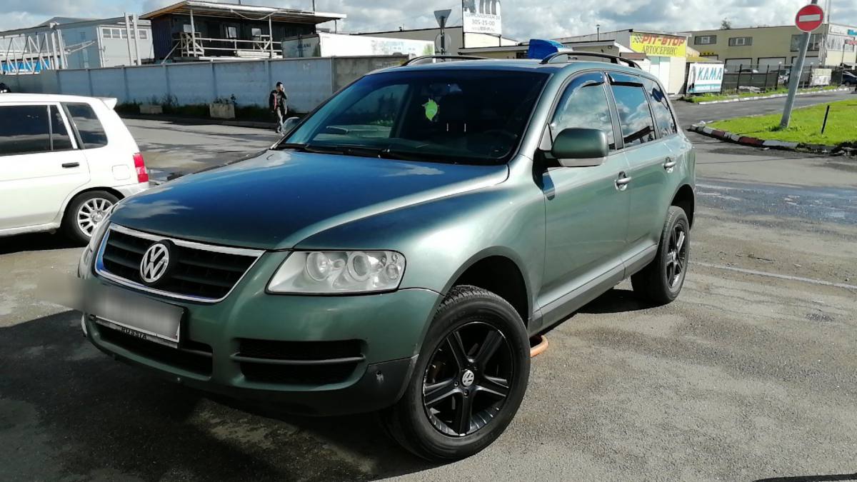 Volkswagen Touareg I