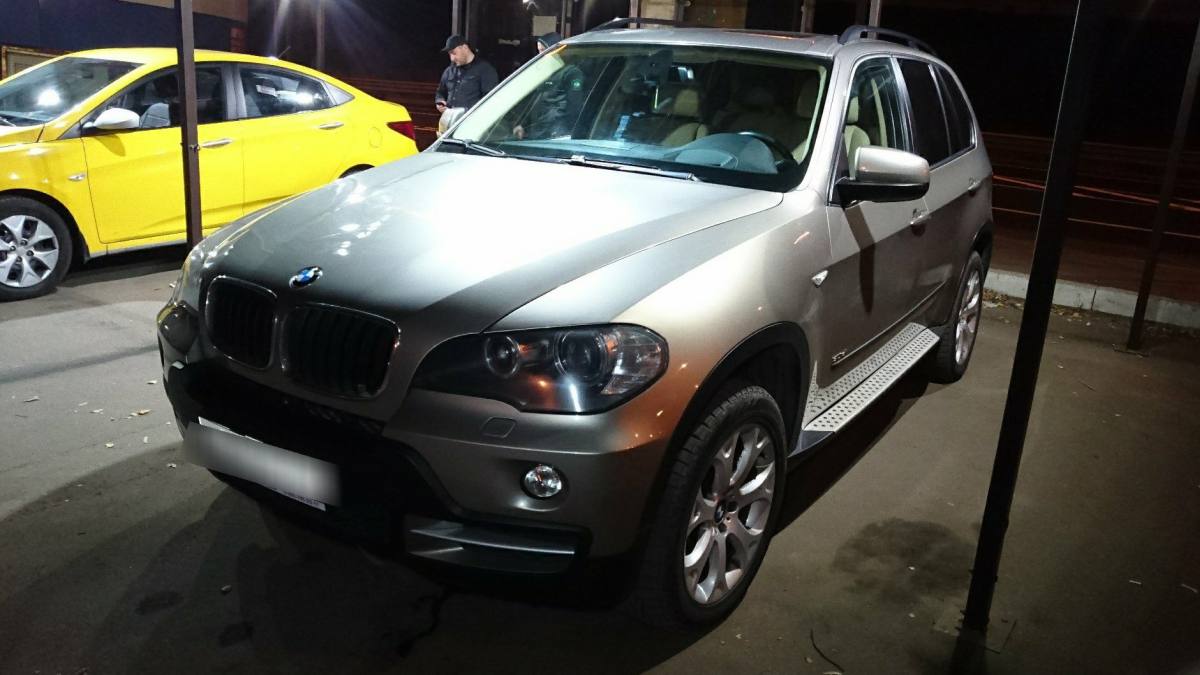 BMW X5 II (E70)