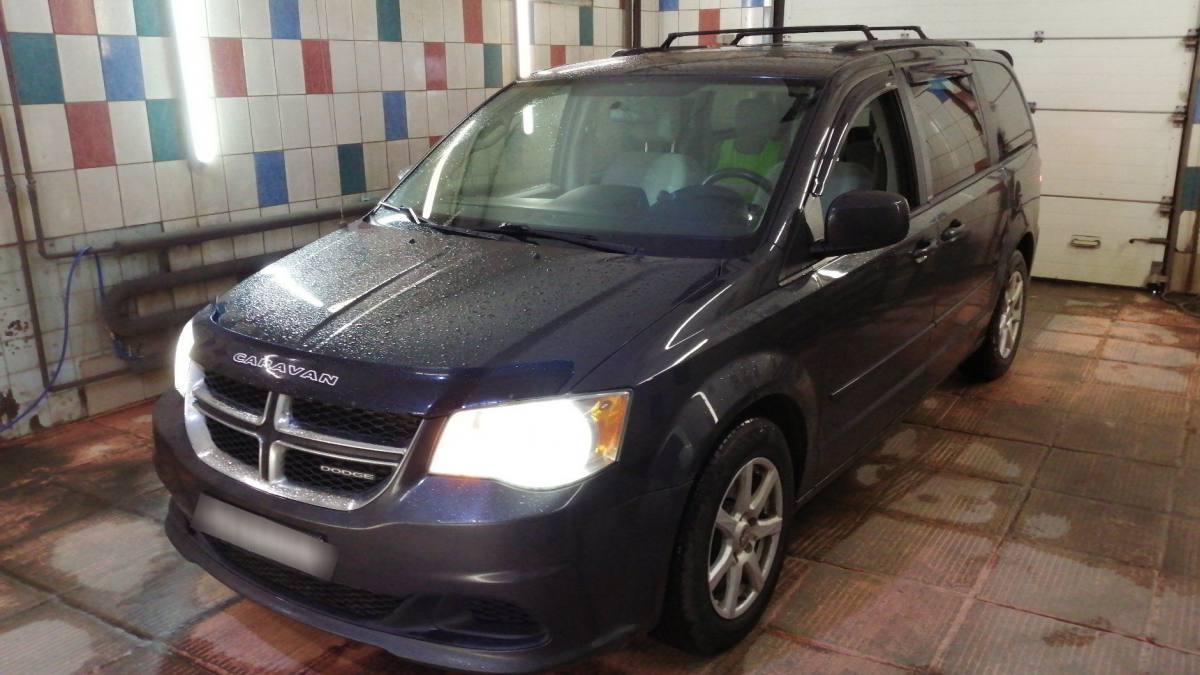 Dodge Caravan V 2011