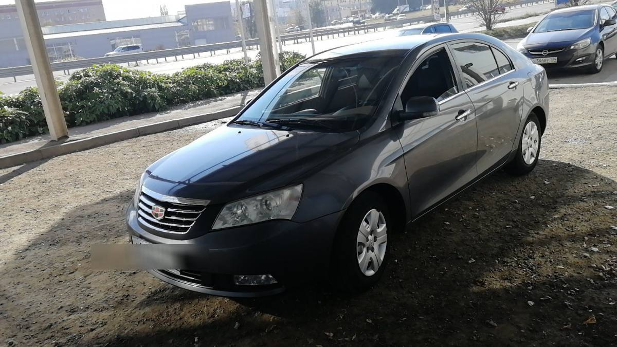 Geely Emgrand EC7 2013