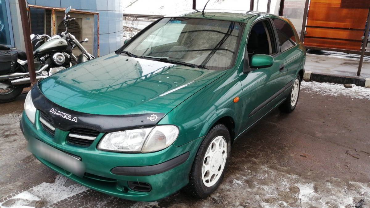 Nissan Almera II (N16)