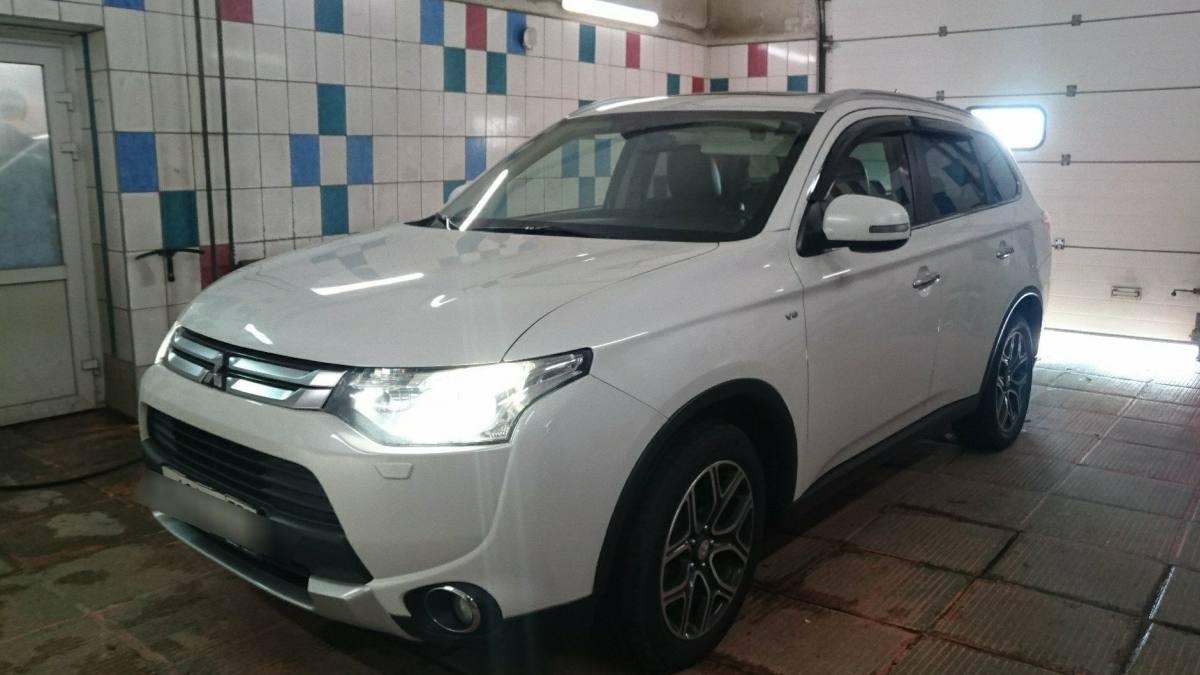 Mitsubishi Outlander III Рестайлинг