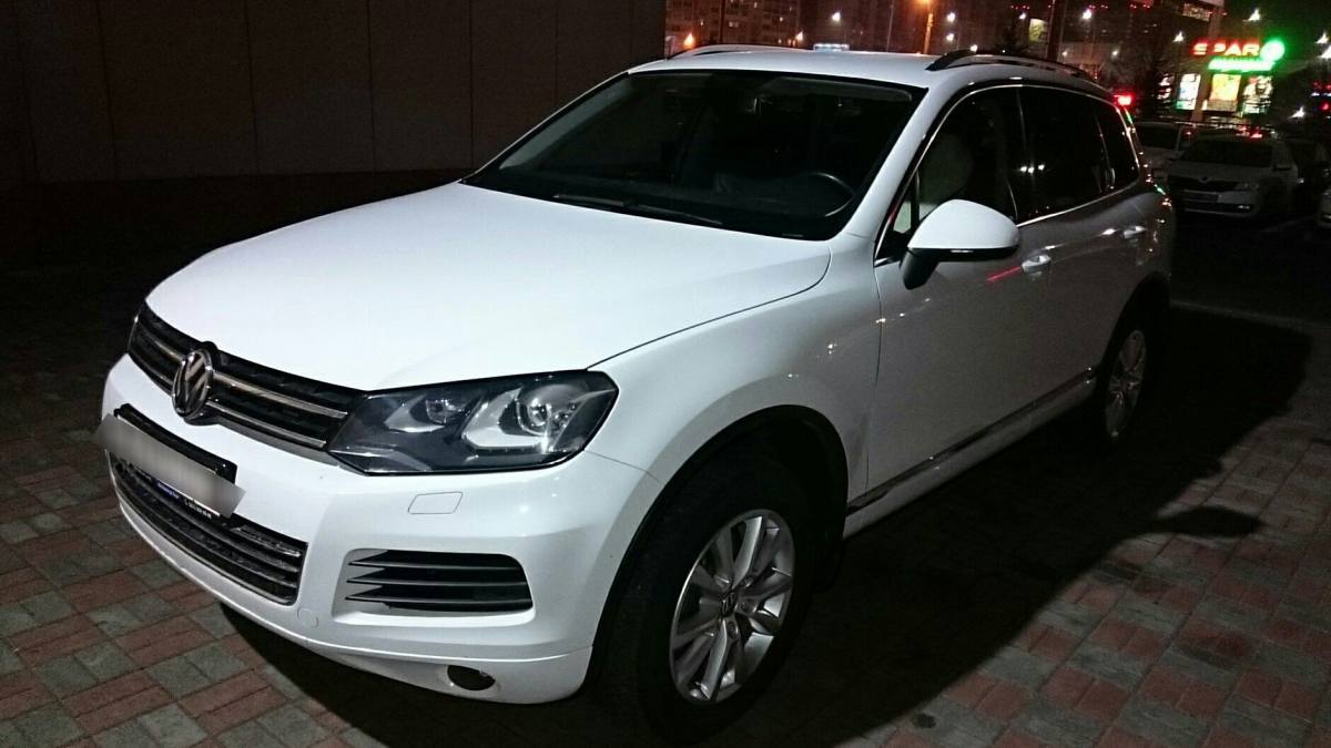 Volkswagen Touareg II 2013