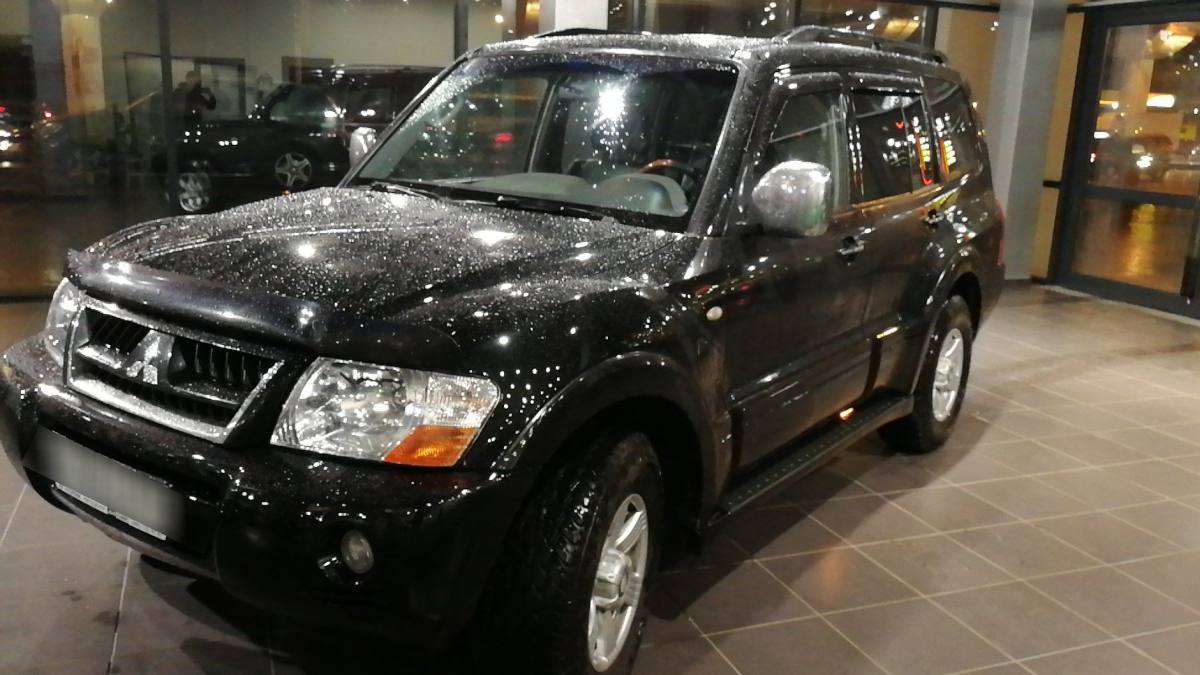 Mitsubishi Pajero III 2004