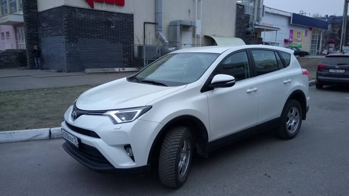 Toyota RAV 4 IV (CA40) Рестайлинг 2017