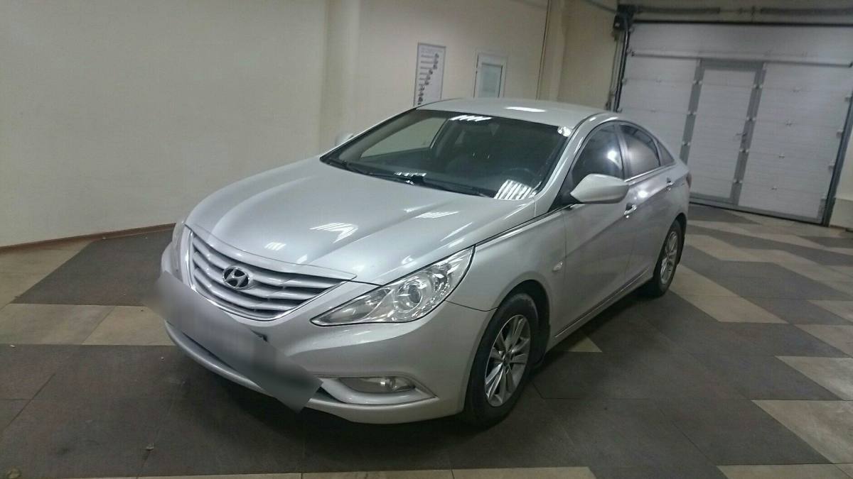 Hyundai Sonata VI (YF) 2010