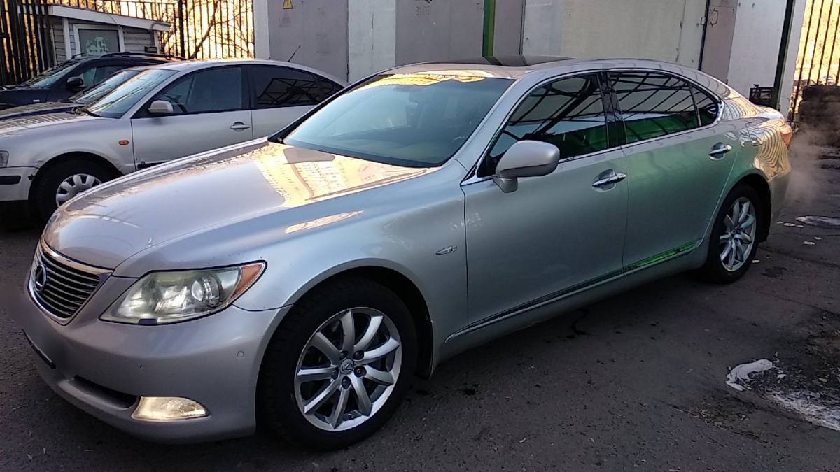 Lexus LS IV 2007