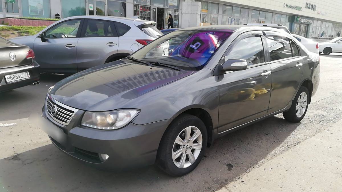 Lifan Solano I (620)